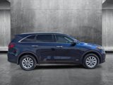 Used 2020 Kia Sorento LX w/ LX I4 Convenience Package image 4