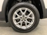 Used 2018 Jeep Cherokee Latitude Plus w/ Cold Weather Group image 4