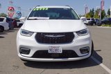 Used 2021 Chrysler Pacifica Touring-L image 2