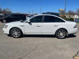 Used 2008 Ford Taurus SEL image 2