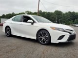 Used 2019 Toyota Camry SE image 2