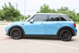Used 2016 MINI Cooper 4-Door Hardtop image 4