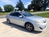 Used 2012 Toyota Camry L image 2