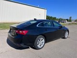 Used 2023 Chevrolet Malibu LT image 3