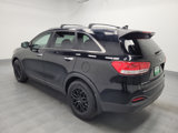 Used 2018 Kia Sorento LX image 3