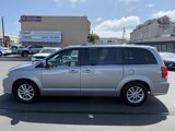 Used 2019 Dodge Grand Caravan SXT image 2