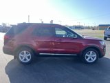 Used 2016 Ford Explorer XLT w/ Equipment Group 201A image 3