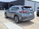 Used 2021 Nissan Rogue SV image 4