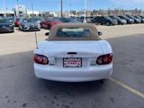 Used 2002 MAZDA MX-5 Miata SE image 6