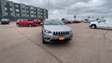 Used 2019 Jeep Cherokee Latitude Plus image 3