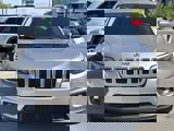 Certified 2020 Jeep Cherokee Latitude Plus image 3