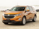 Used 2018 Chevrolet Equinox LT w/ Sun & Infotainment Package image 3