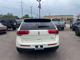 Used 2013 Lincoln MKX AWD image 4