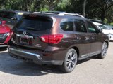 Used 2020 Nissan Pathfinder Platinum image 3