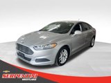 Used 2016 Ford Fusion SE image 3