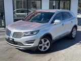 Used 2017 Lincoln MKC Premiere image 2