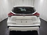 Used 2021 Nissan Kicks SV image 3