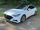 Used 2020 Hyundai Sonata SEL w/ Convenience + Sunroof Package image 2