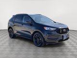 Certified 2022 Ford Edge SE w/ Black Appearance Package image 5