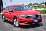 Used 2019 Volkswagen Jetta SE image 2