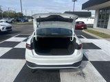 Used 2023 Volkswagen Jetta SE image 5