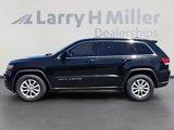 Used 2021 Jeep Grand Cherokee Laredo X image 2