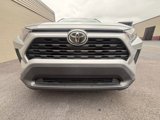Used 2019 Toyota RAV4 LE image 5