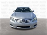 Used 2011 Toyota Camry LE image 3