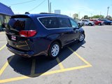 Used 2020 Chrysler Voyager Lxi image 5