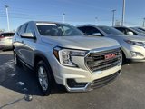 Used 2022 GMC Terrain SLE image 2