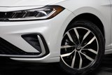 New 2025 Volkswagen Jetta SE image 3