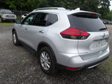 Used 2017 Nissan Rogue SV image 5