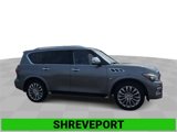 Used 2016 INFINITI QX80 4WD w/ Deluxe Technology Package image 2