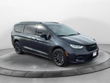 Used 2021 Chrysler Pacifica Limited w/ S Appearance Package image 4