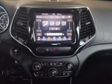 Used 2019 Jeep Cherokee Limited image 4