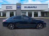 Used 2020 Toyota Camry SE image 2