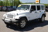 Used 2015 Jeep Wrangler Unlimited Sahara w/ Connectivity Group image 3