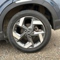 Used 2022 Hyundai Venue Limited image 4
