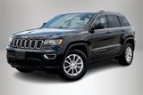 Used 2021 Jeep Grand Cherokee Laredo image 3