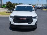 Used 2023 GMC Acadia SLE w/ Driver Convenience Package image 2