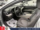 Used 2022 Toyota Camry LE image 6