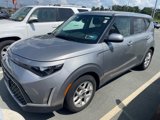 Certified 2023 Kia Soul S image 5