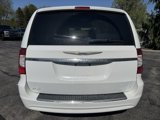 Used 2014 Chrysler Town & Country Touring image 4
