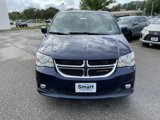 Used 2017 Dodge Grand Caravan SXT w/ Driver Convenience Group image 2