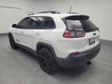 Used 2019 Jeep Cherokee Latitude Plus image 5