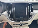 Used 2019 Volvo XC60 T5 Momentum w/ Premium Package image 3
