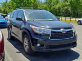 Used 2015 Toyota Highlander XLE image 3