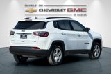 Used 2024 Jeep Compass Latitude image 2