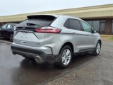Used 2019 Ford Edge SEL w/ Equipment Group 201A image 5