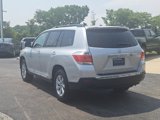 Used 2012 Toyota Highlander FWD image 3
